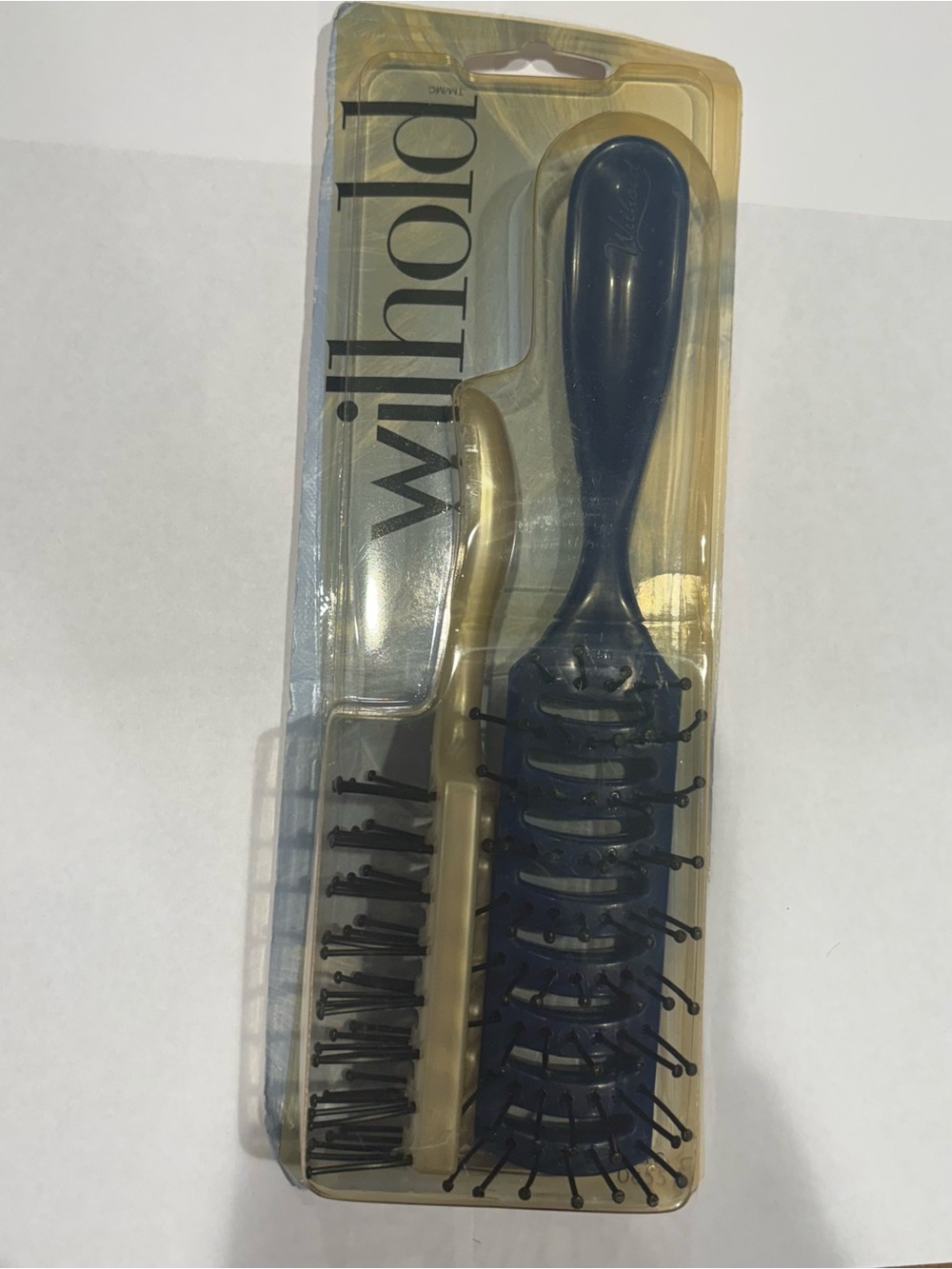 Vintage Wilhold Blue Styling Brush Nylon Flex Bristle Rubber Pad 8551 NEW NOS